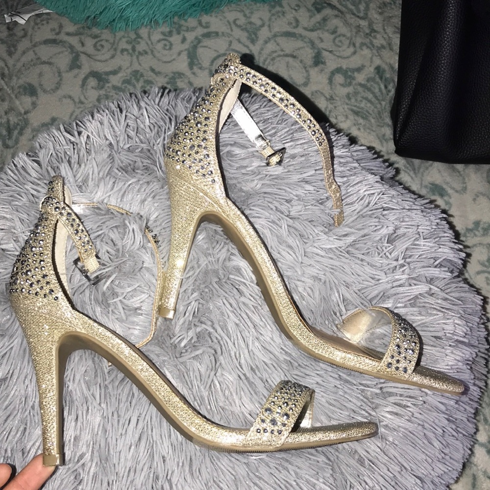 Great prom/ going out heels